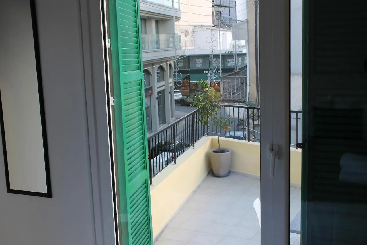 Apartamento 4You Studios Larnaca